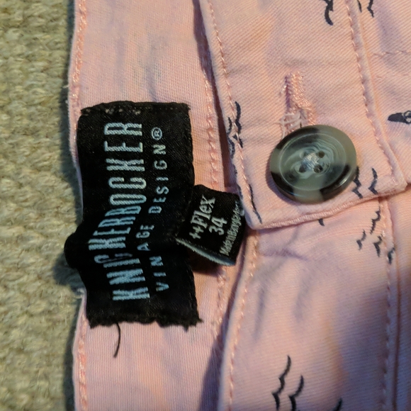 Men's Knickerbocker shark attack shorts - Picture 2 of 3